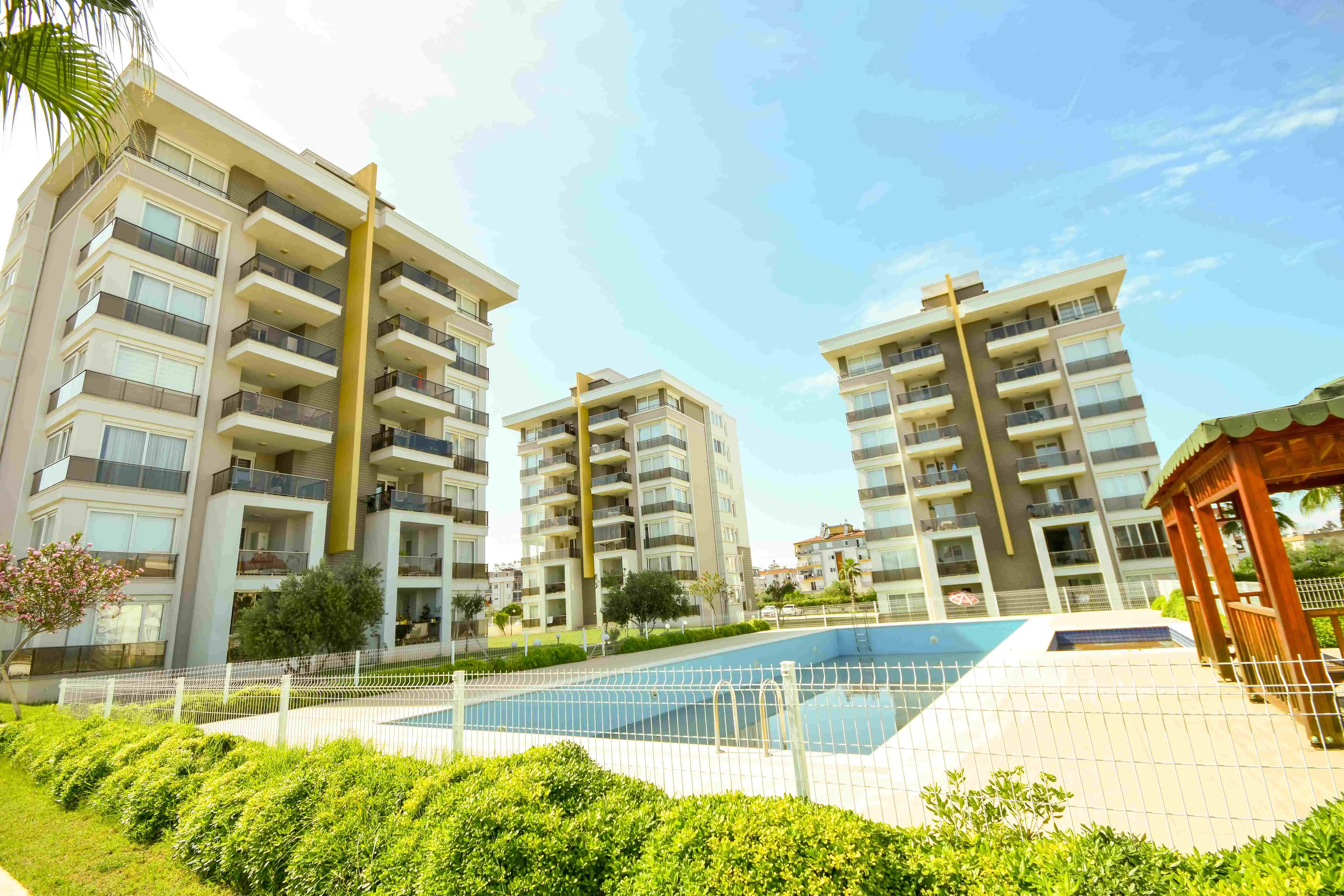 Изображение Квартира 3+1 с отдельной кухней в районе Кепез